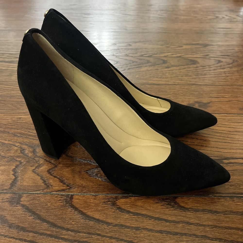 Nine West Astoria Pump Women's Size 8.5 8 1/2 M Black Suede